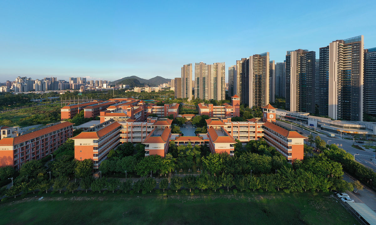 广州外国语学校南沙校区：现代化教育设施，培养创新领导力