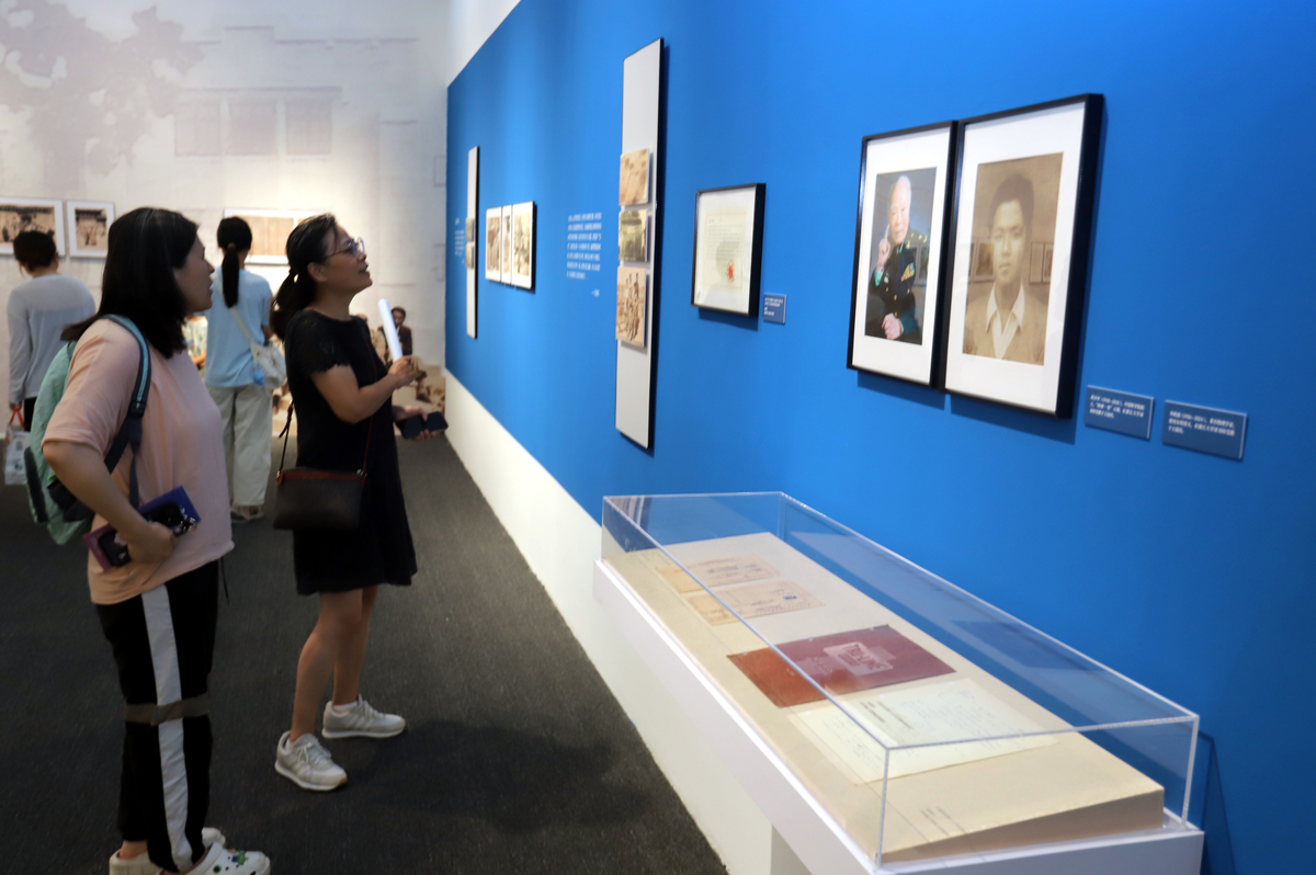 围绕展览场馆主题列举5篇近10年的相关国外文献不要中国作者要是国外作者按照GBT 7714-2015