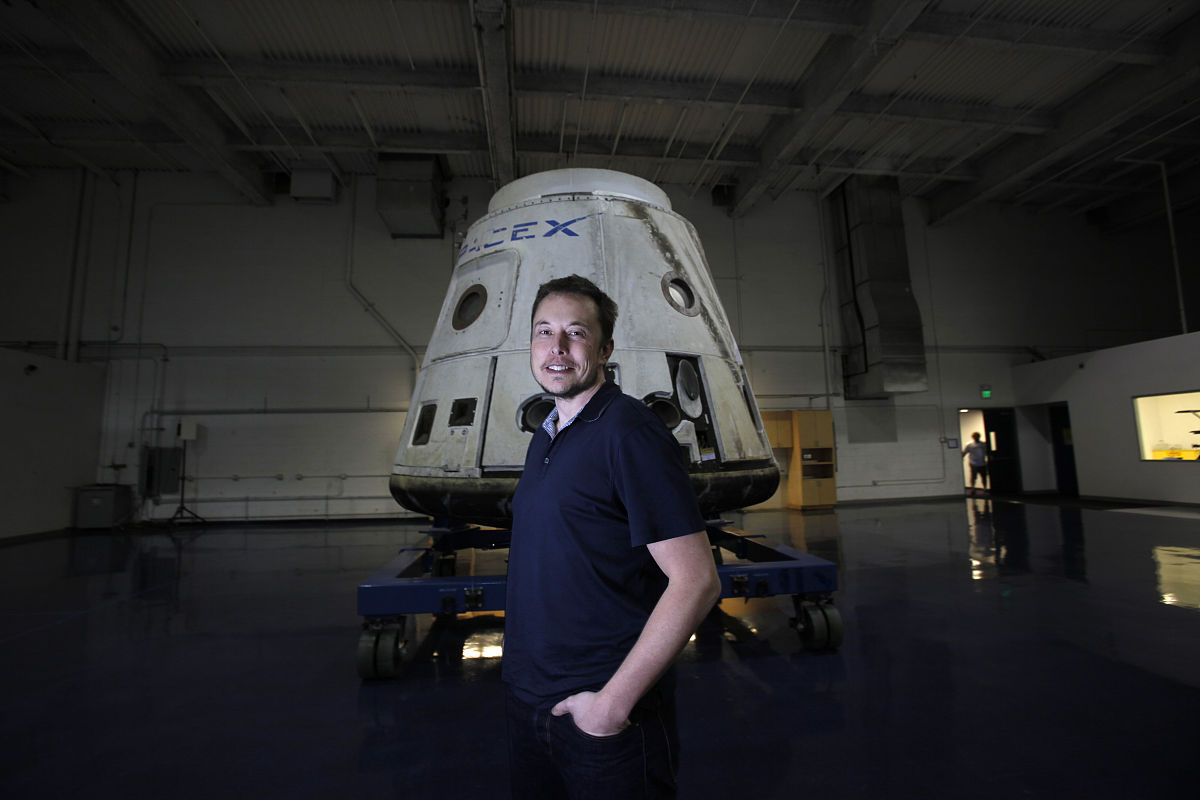 埃隆·马斯克: 从科技创业家到未来缔造者