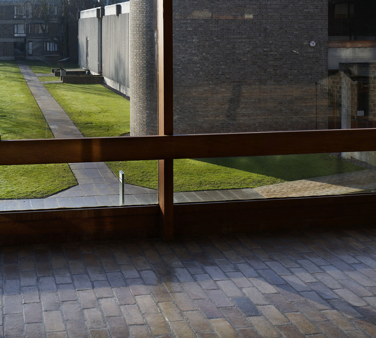 what is the rate of acceptance for Canadian students to cambirdge