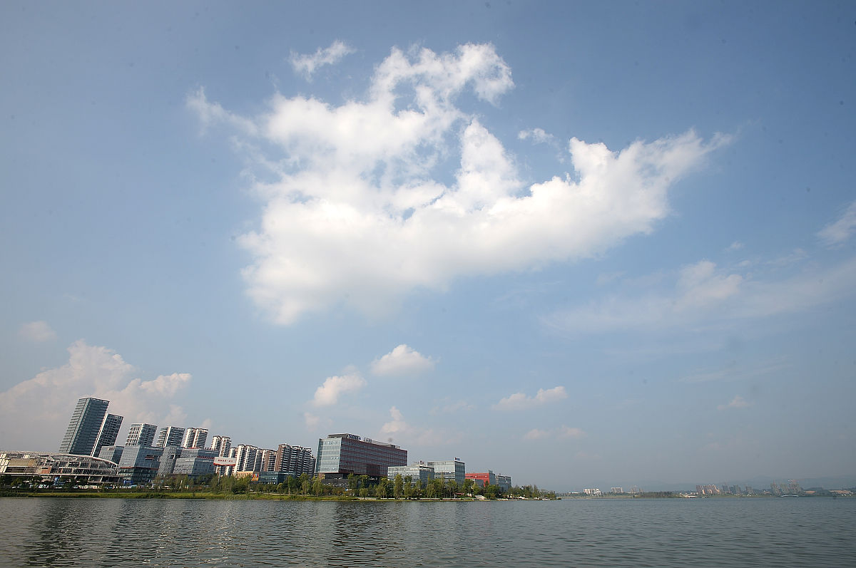 2018年7月25日,成都天府新区,兴隆湖科学城.(如需下载使用,请务必署名