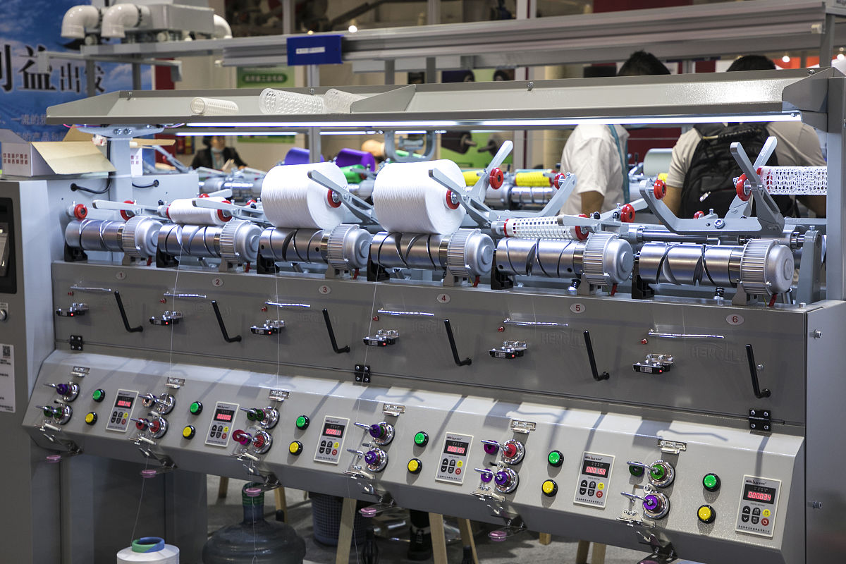 涂布机电工装配