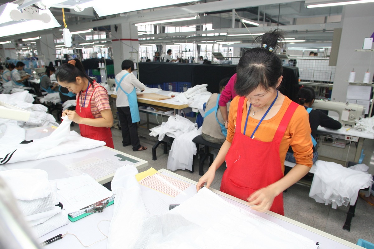 重庆市荣昌区职业教育中心服装设计与工艺专业课程内容详解