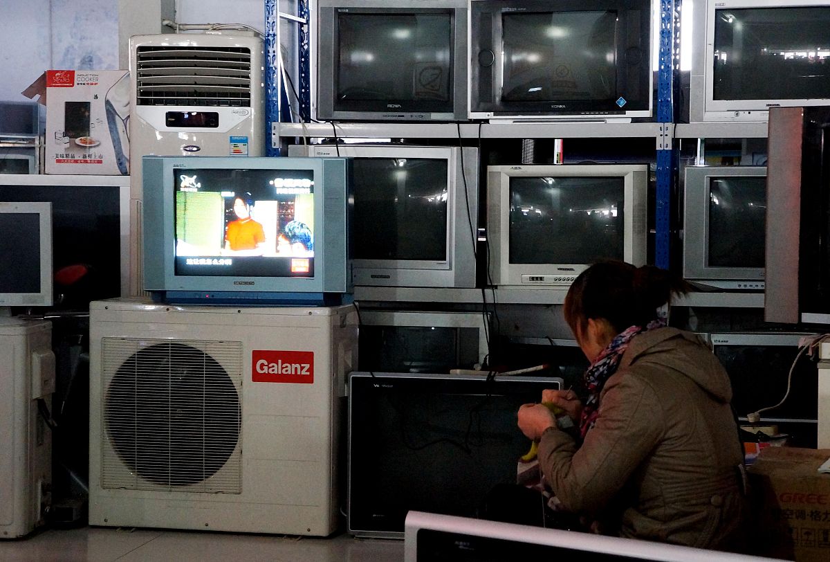 东露阳冷库智能机主外机显示cl故障不化霜