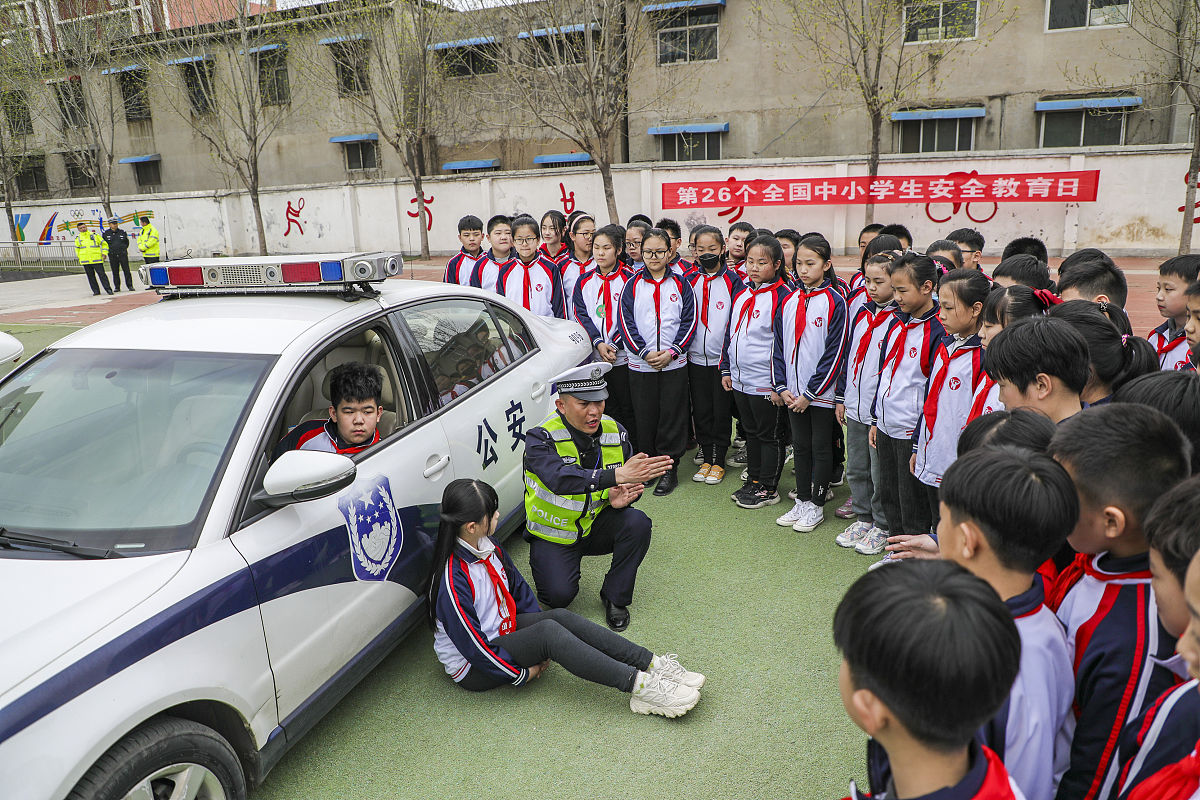 石家庄路翔铁路学校压实防控责任筑牢师生安全防线！