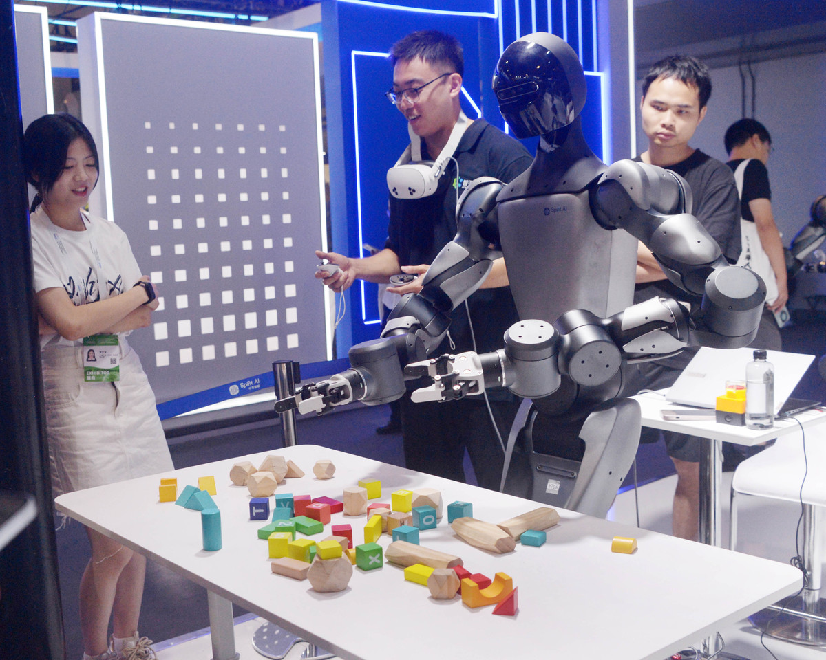 中国AI机器人教育现状分析：缺陷与不足