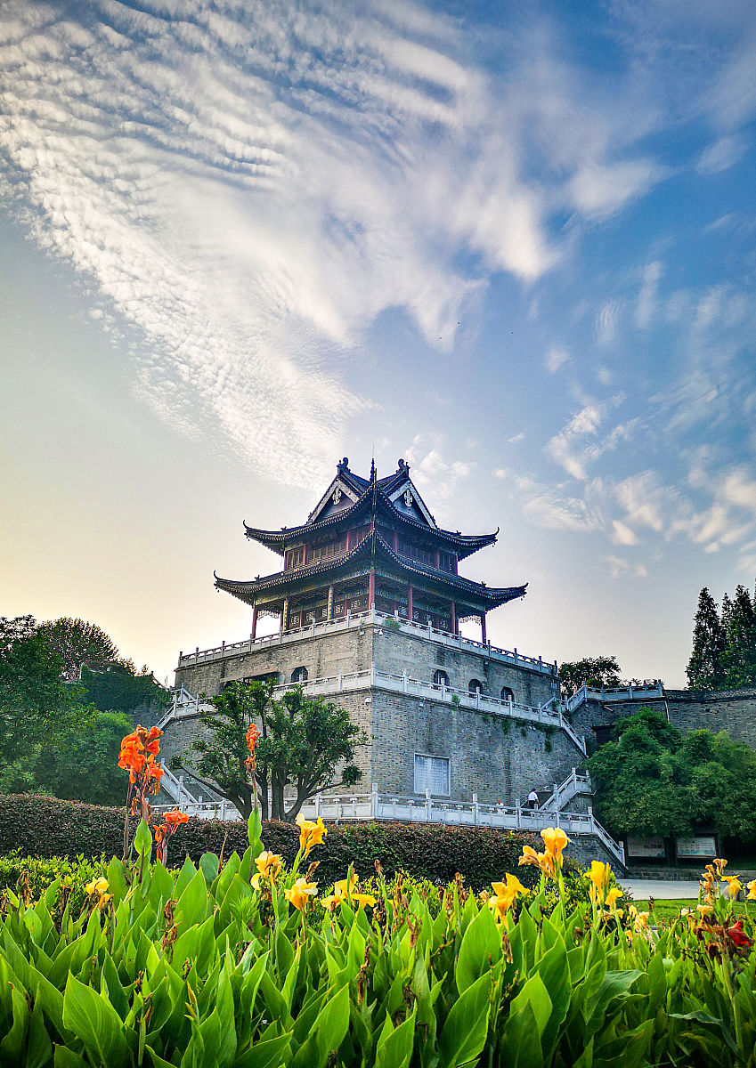 2019年7月15日,湖北襄阳,仲宣楼.