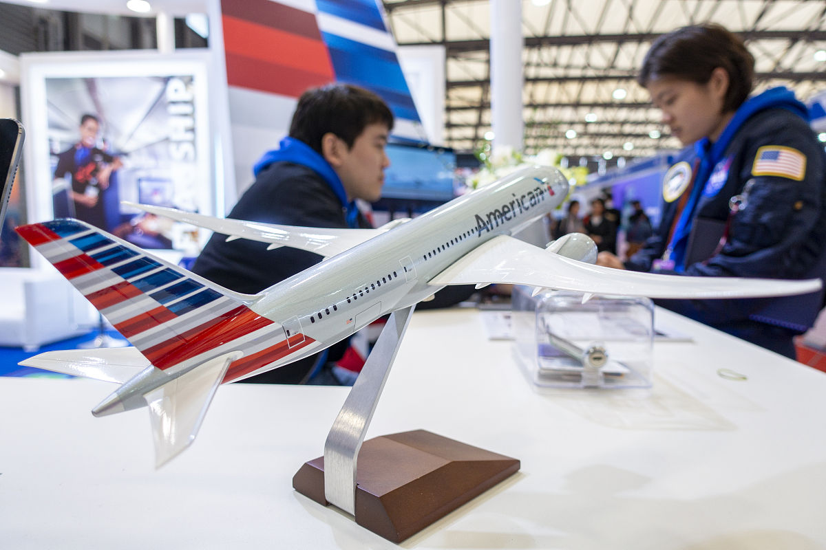 人类的飞行梦想也是选择航空行业学生的梦想