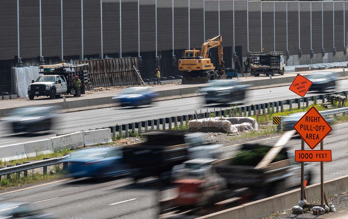 1.2 是自然数吗？详细解答！