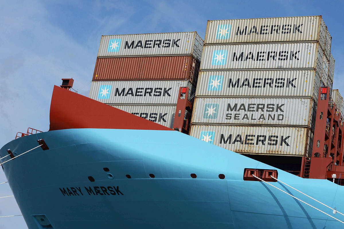 翻译1我们首先自主寻找了帆船对应参量数据和地区对应经济相关指标来进行解释