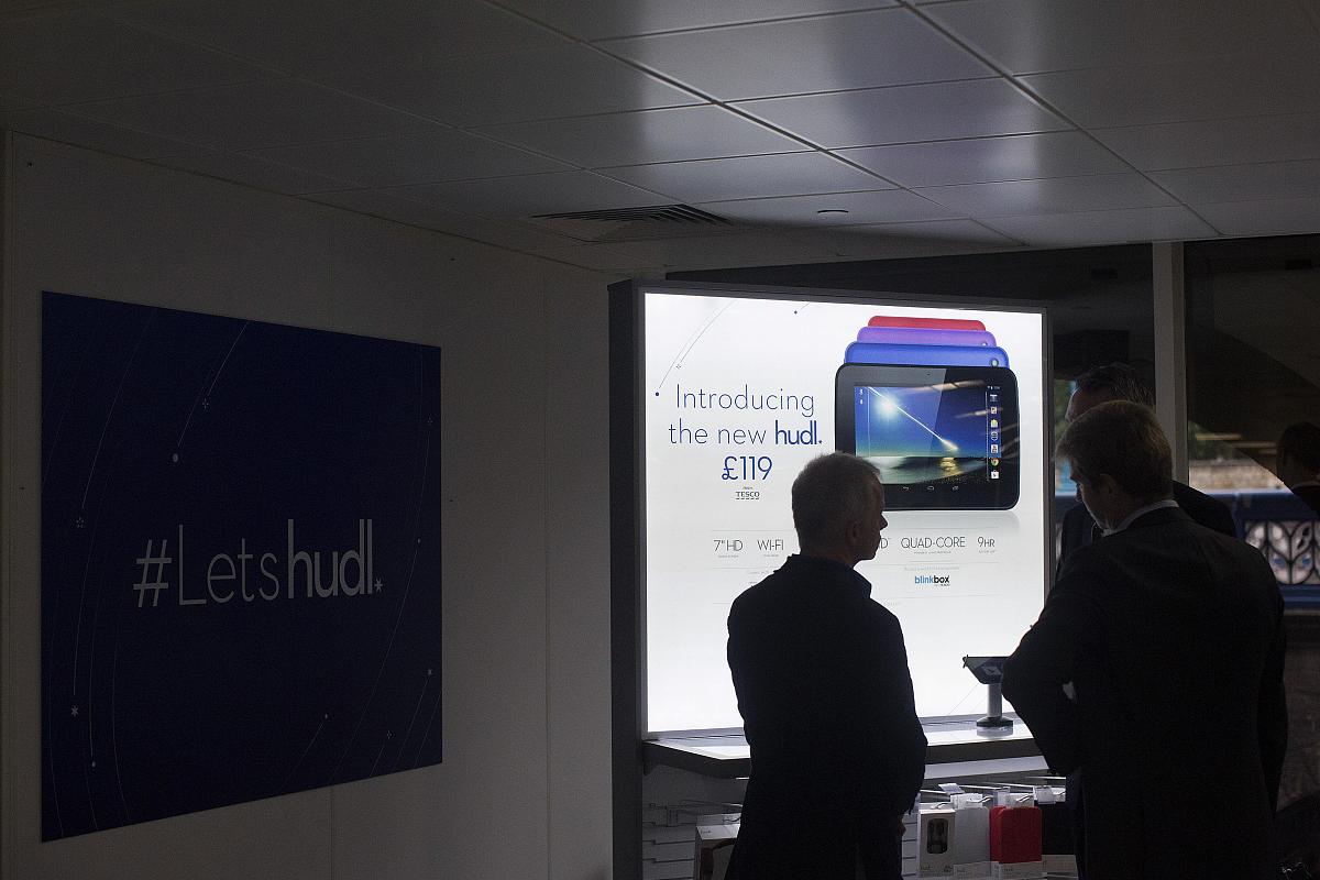 S 是轴对称图形吗？详细解答