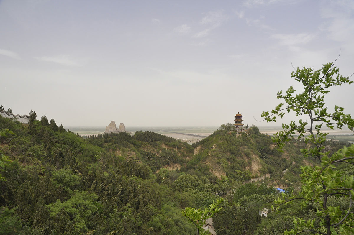 2010年5月9日,郑州,黄河风景区.