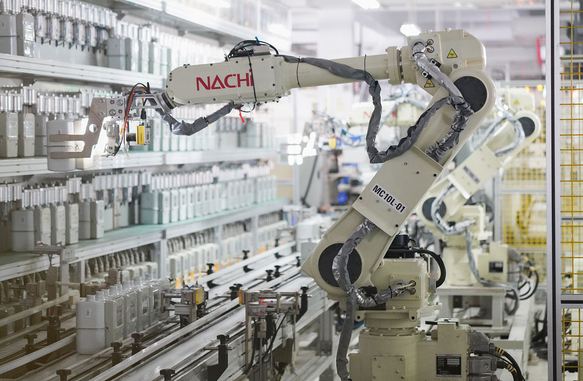 工业机器人四大家族有哪些？ - 多选题