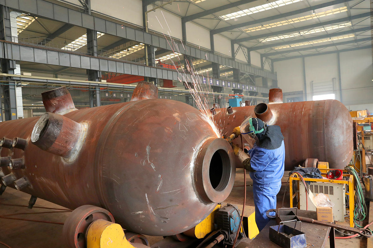 你正在撰写论文化工设备腐蚀现象产生因素和防腐策略请分析选这个题目的原因。