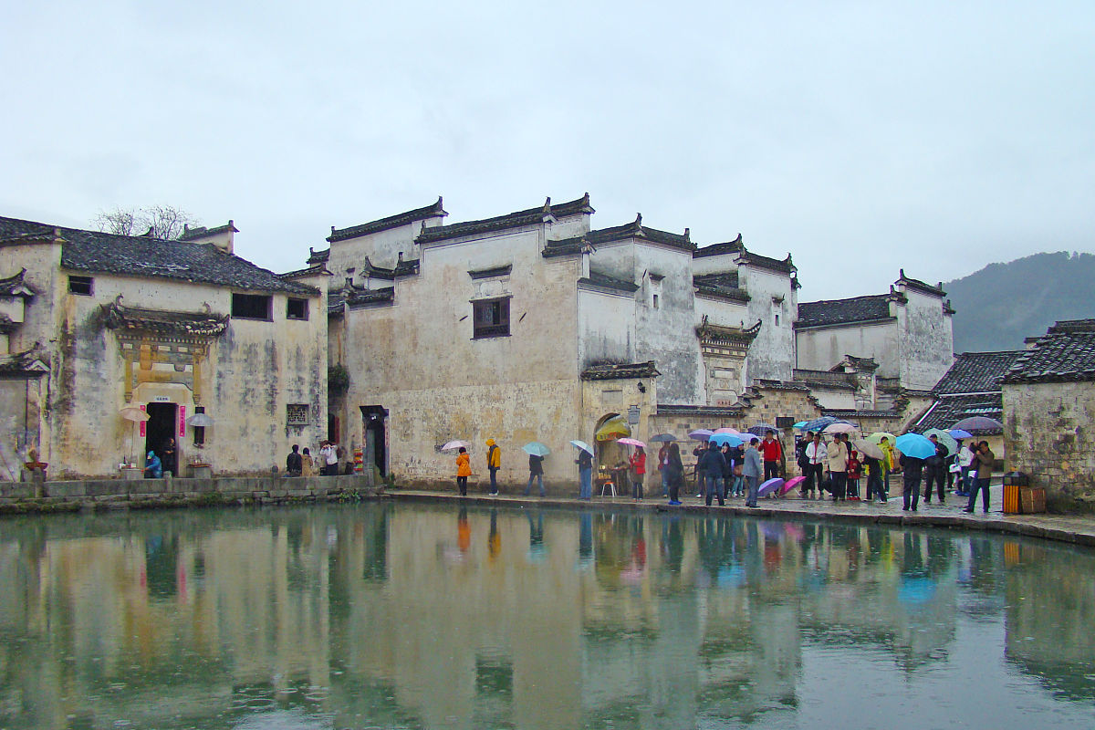 写一下关于宏村水利系统的纪录片解说词