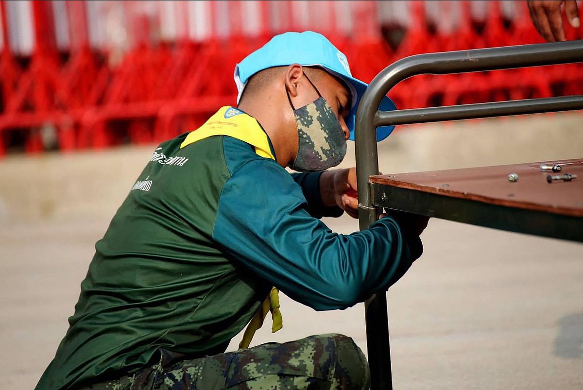 Java 医院管理系统：入院登记、缴费管理、项目记账、药品记账、出院结算模块流程及面试问题