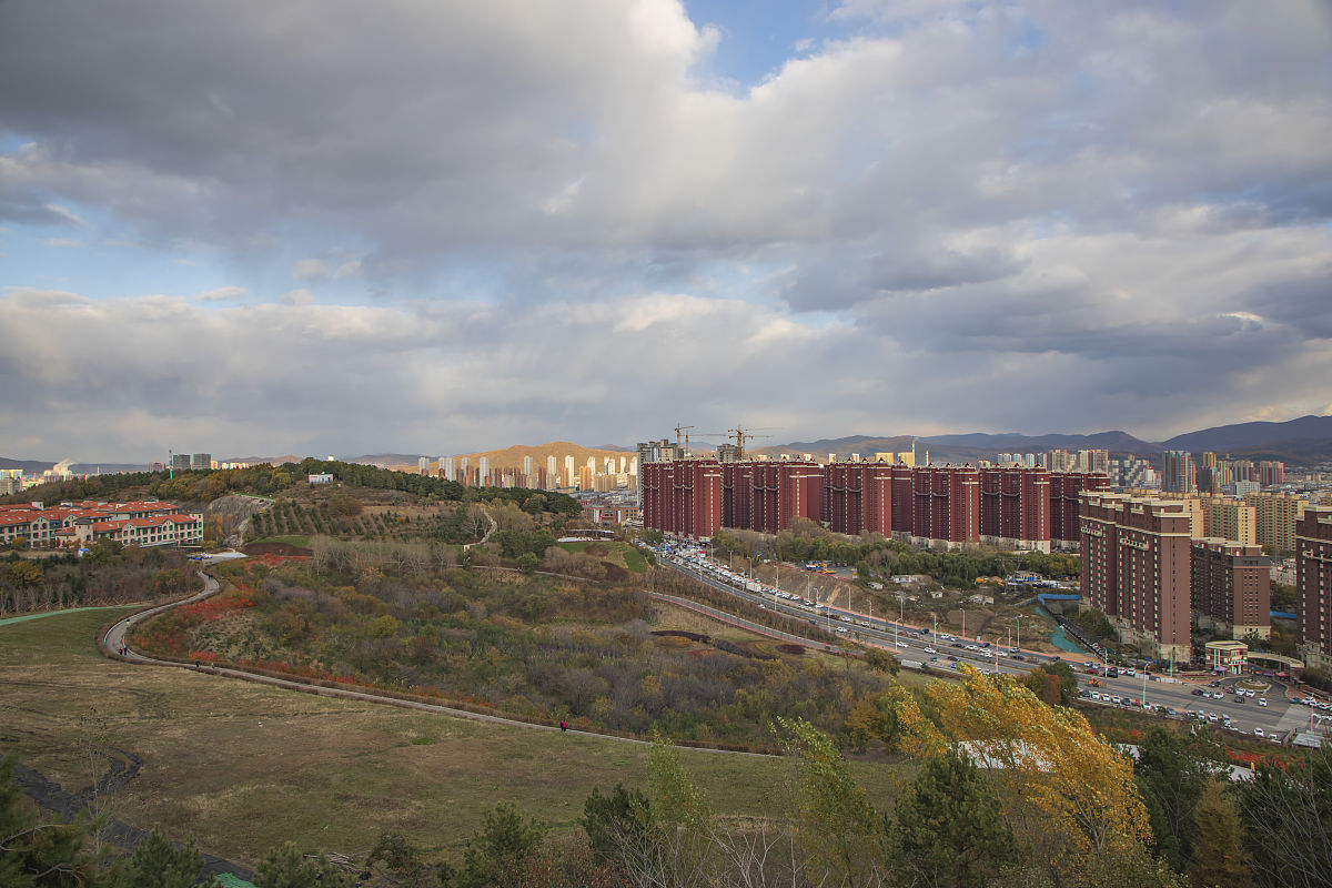 2021年10月16日,吉林省吉林市,桃源山公园.