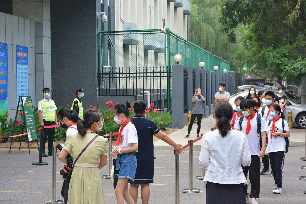 石家庄交通运输学校开展系列安全教育活动，保障学生安全