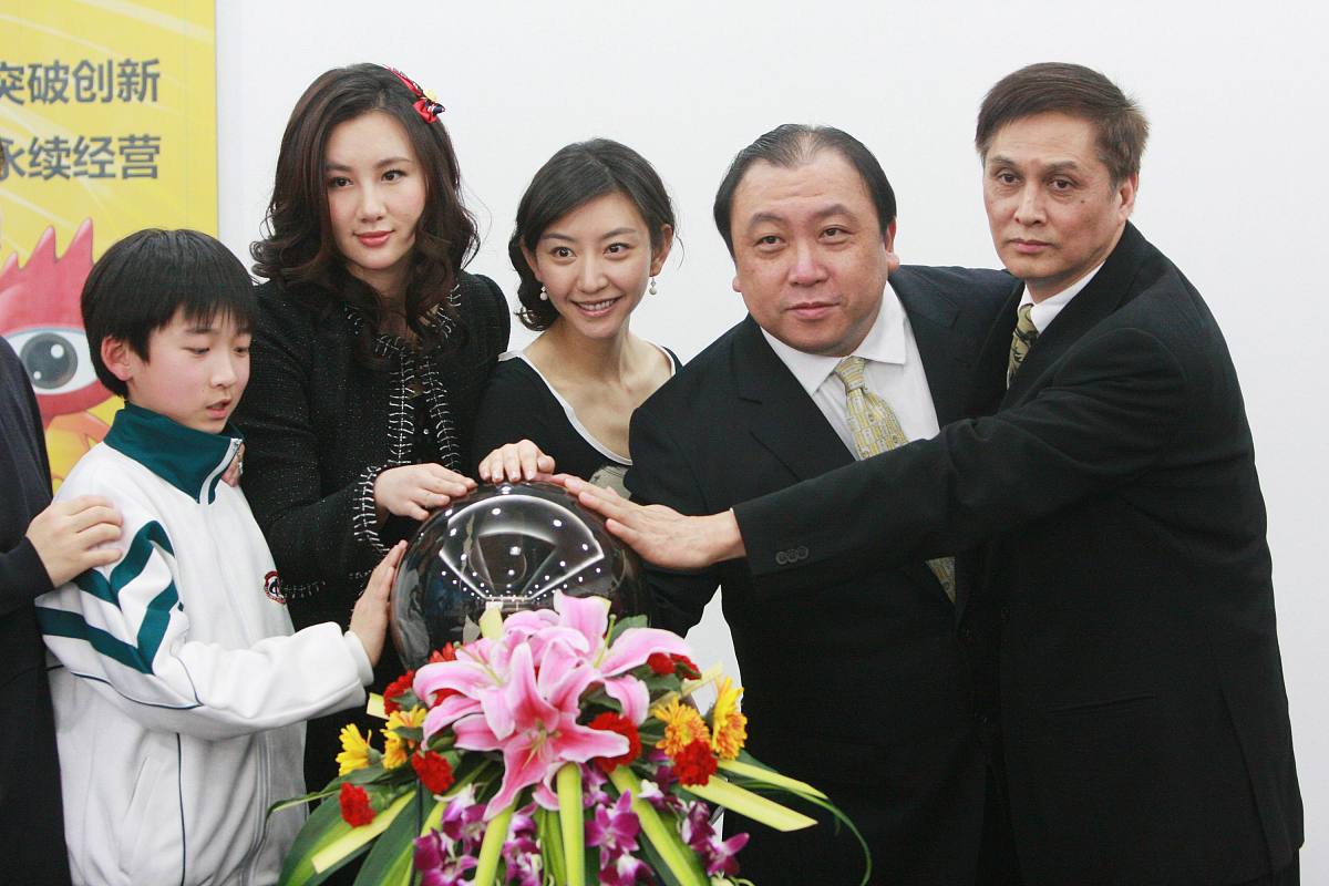 2010年3月4日,北京,电影《未来警察》官网上线与海报揭幕新闻发布会.