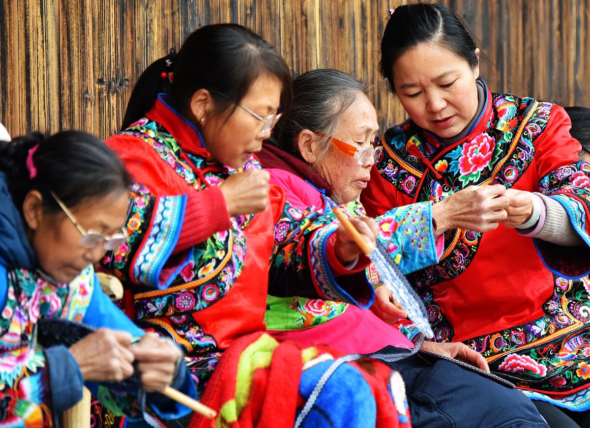 重庆酉阳职业教育中心2019招生情况：专业、政策及发展前景