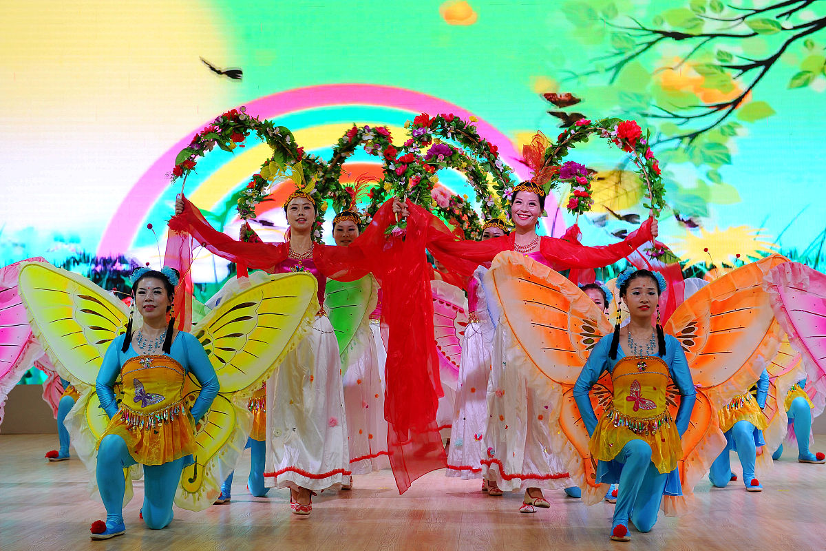 给村支书2023年上半年述职报告起个标题