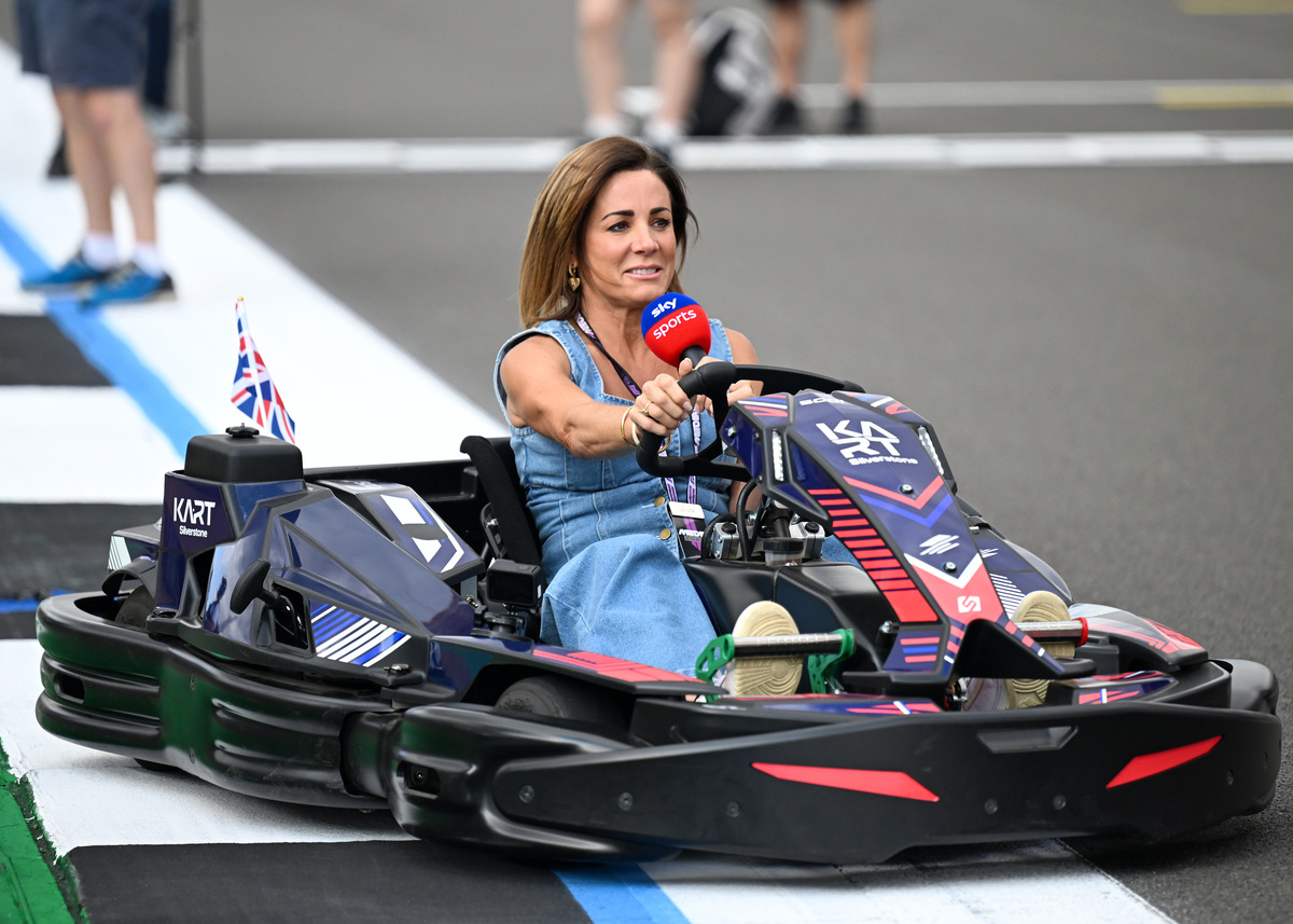 2020年重庆微电子工业学校汽车电子技术招生中专+大专