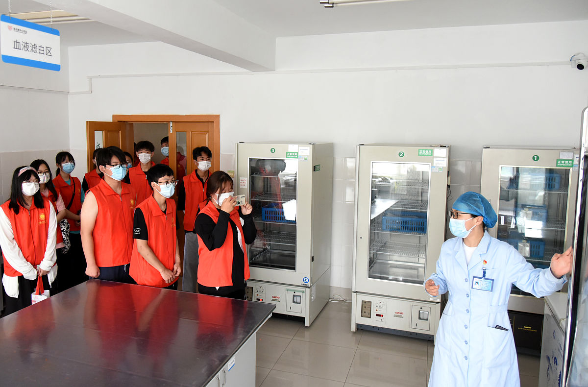 贵阳新城职业学校开设了那些药品专业