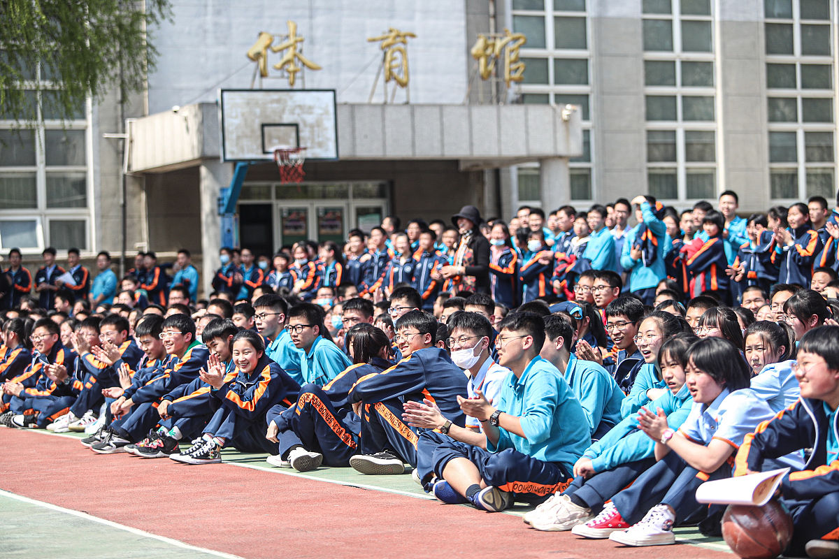 郏县第一中学：郏县最大的学校