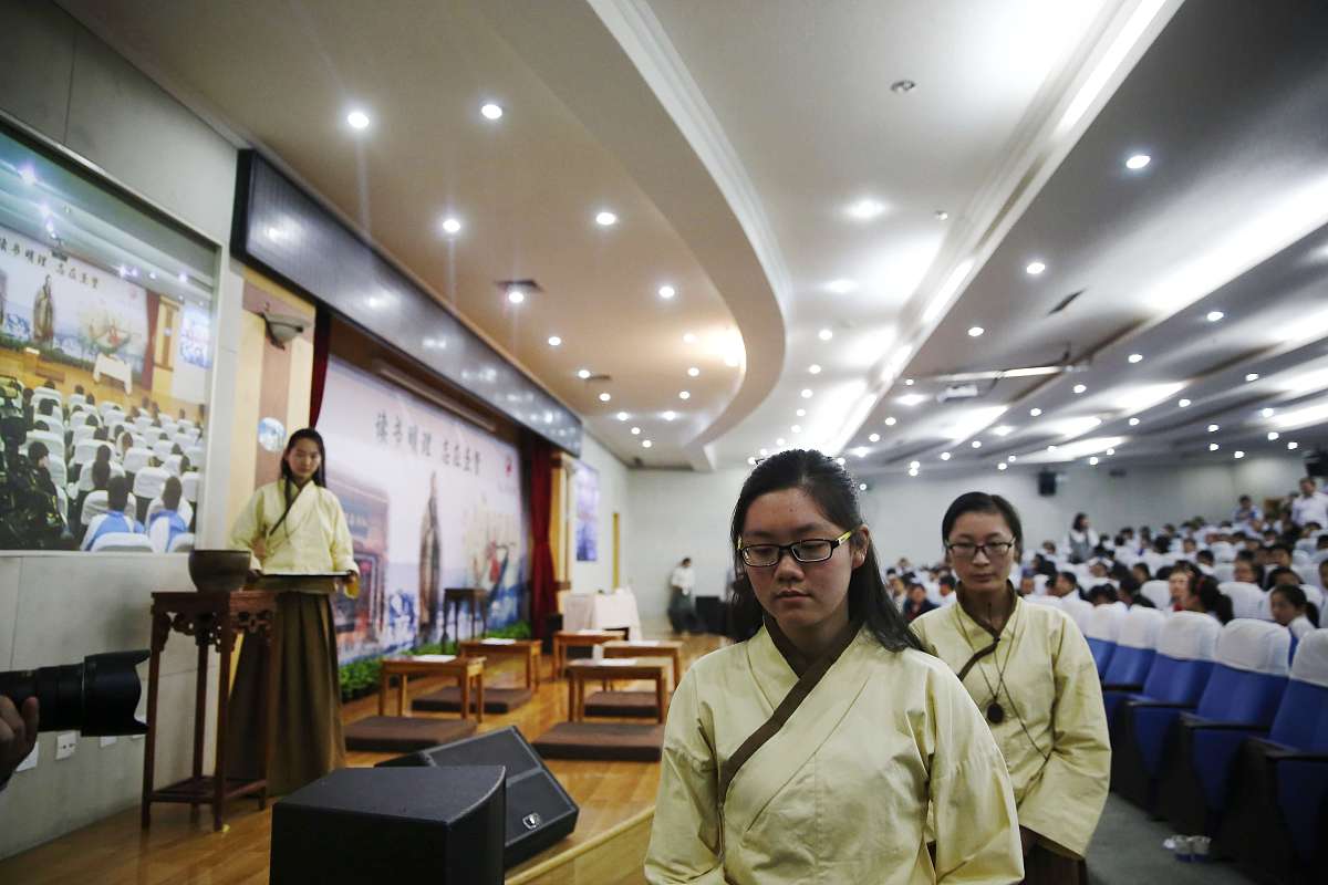 文学专业学生如何传承与发展文化：个人体会与经验分享