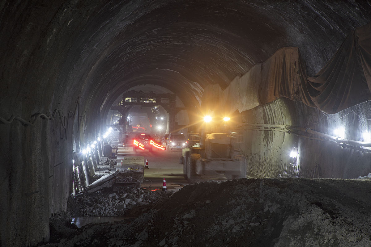 四川省隧道专业承包二级资质转让：流程、条件及公司推荐