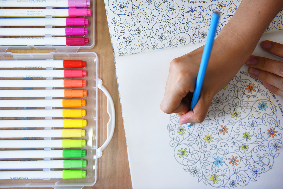 画画颜色涂错了怎么补救用200字帮我详细描述