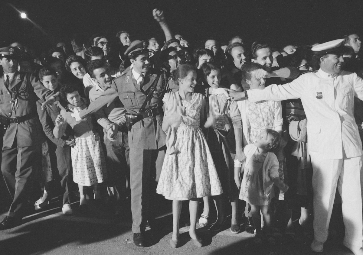 第一波女性主义运动：争取女性选举权的先驱