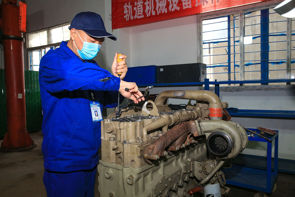 曲阜汽车维修学校铁道通讯信号好不好？有什么招生要求