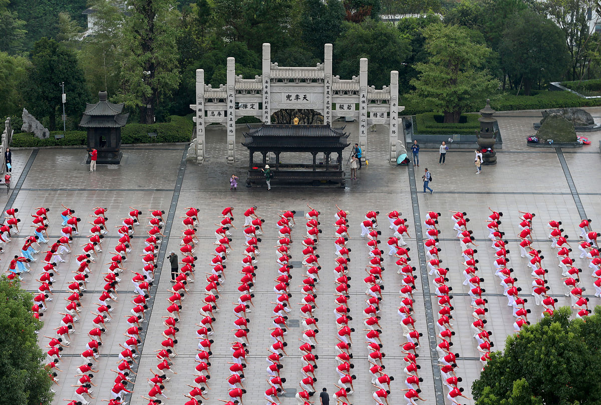 绍兴体育运动学校2023年招生办电话是多少-好不好