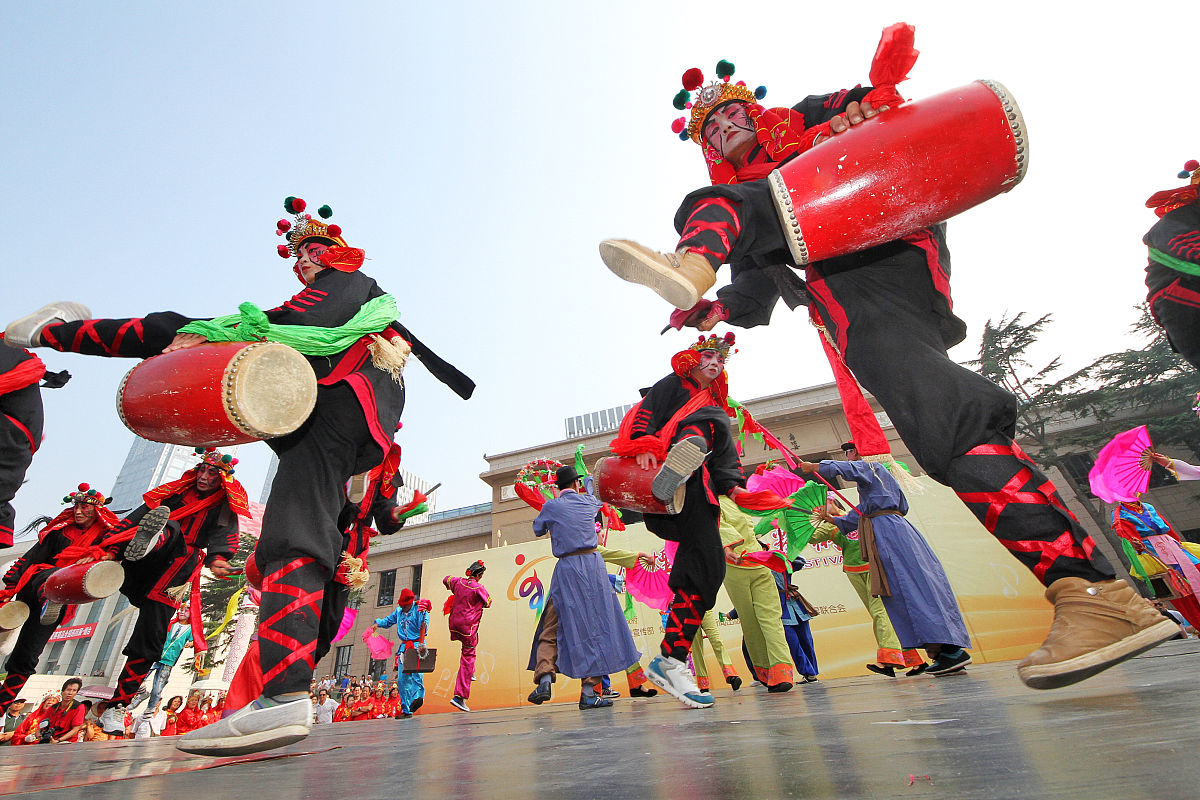 海阳求助热线12345678：您的沟通桥梁，共建美好海阳