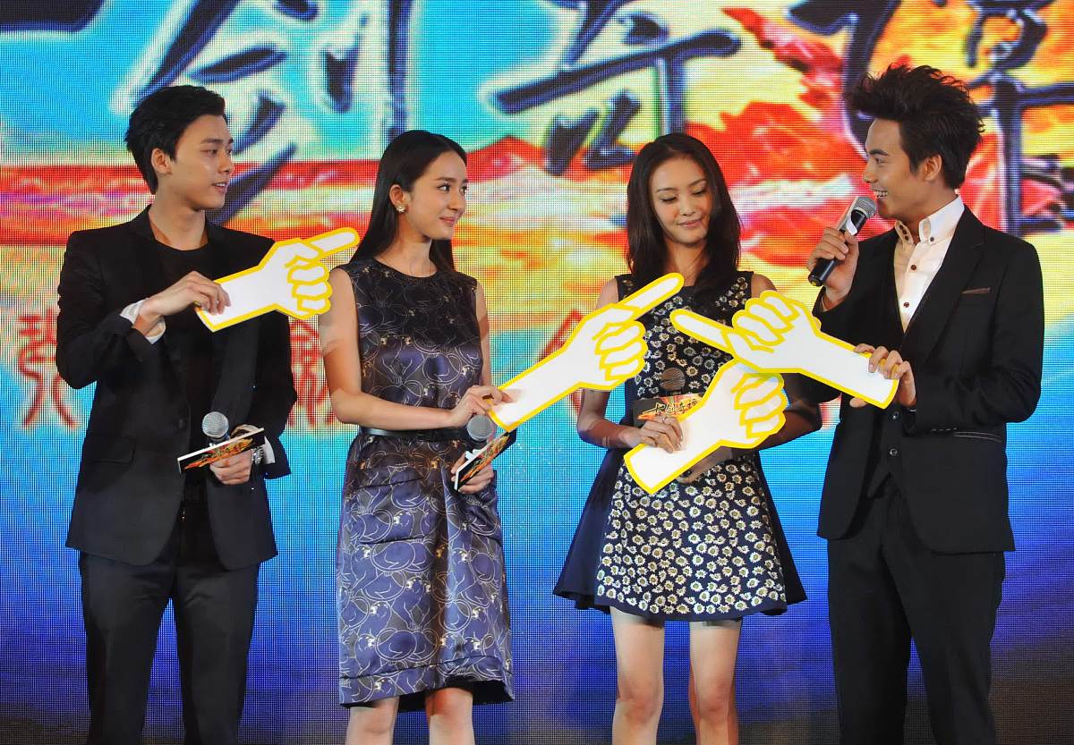 《他是谁》详细剧情