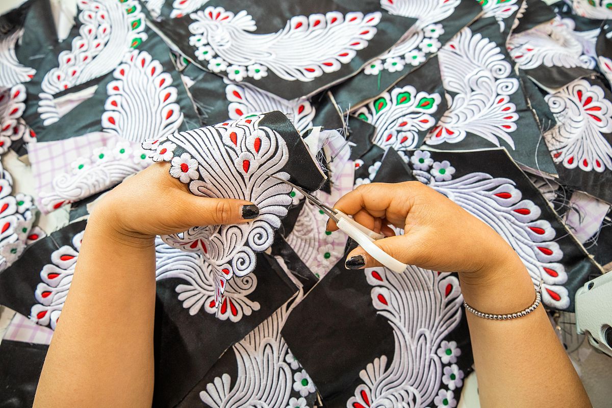 毕节地区水利电力工程学校招生办联系电话