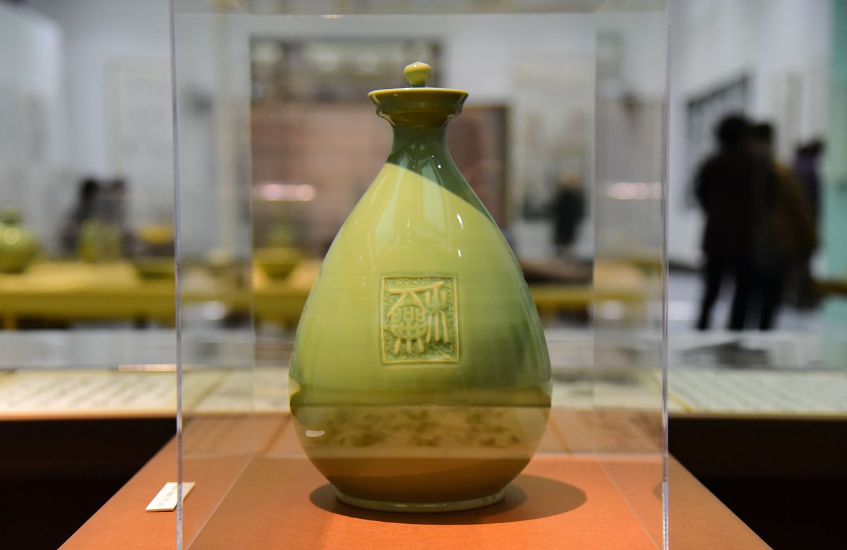 2020年12月28日,杭州,"青山行不尽——唐诗之路艺术展"在浙江展览馆开