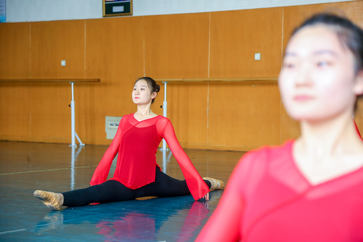 2020年北京舞蹈学院附属中等舞蹈学校招生简章 - 培养舞蹈梦想，成就未来之星