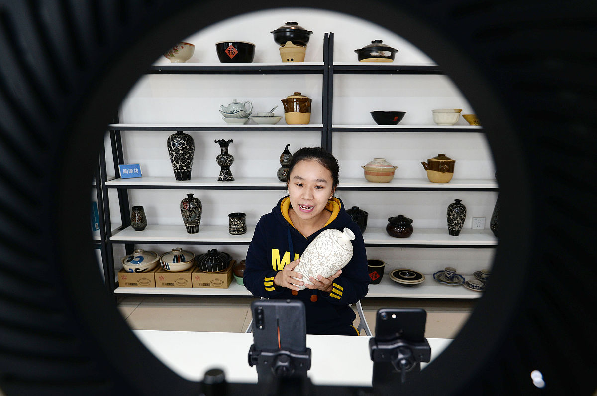 电商直播购物指南：平台信任背书及购物保障