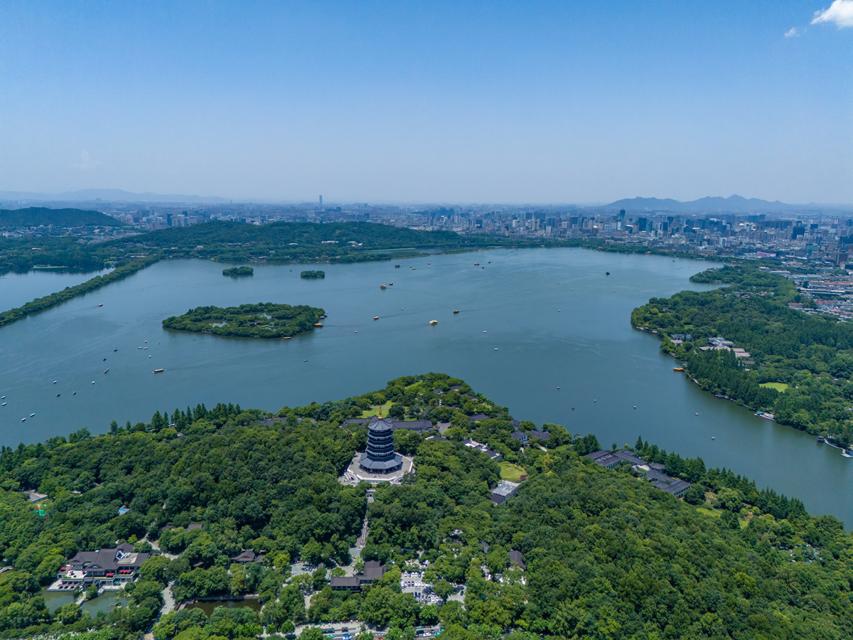 杭州一日游最佳景点推荐：西湖、南宋御街、灵隐寺等
