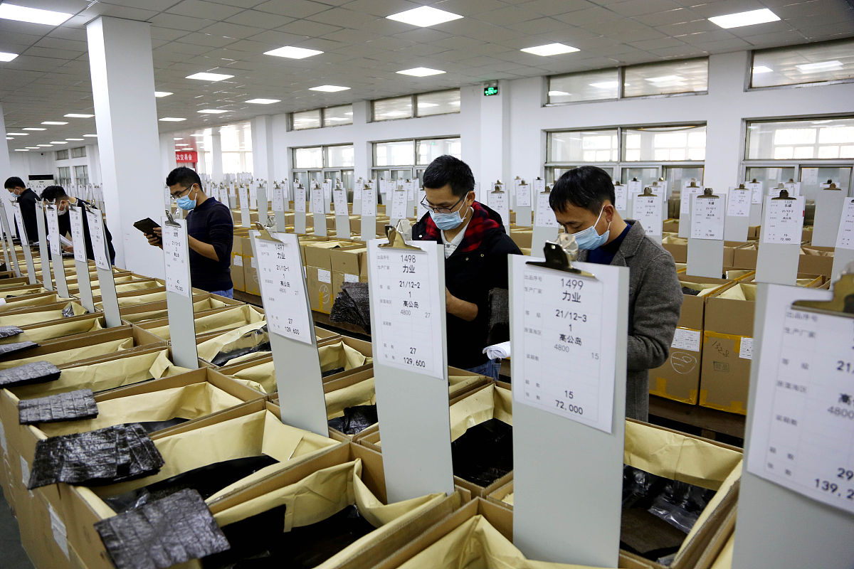 浙江纺织服装职业技术学院精细化学品生产技术专业到底行不行设有哪些课程