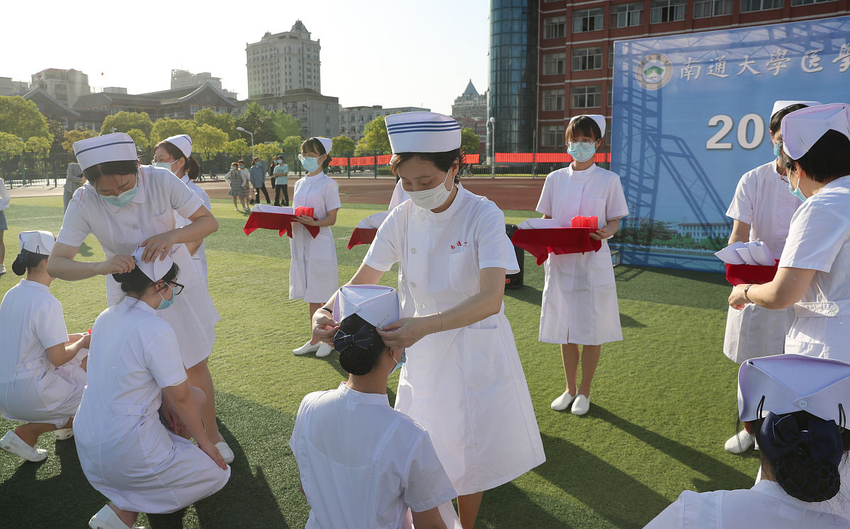 四川省人民医院护士学校2019年招生简章