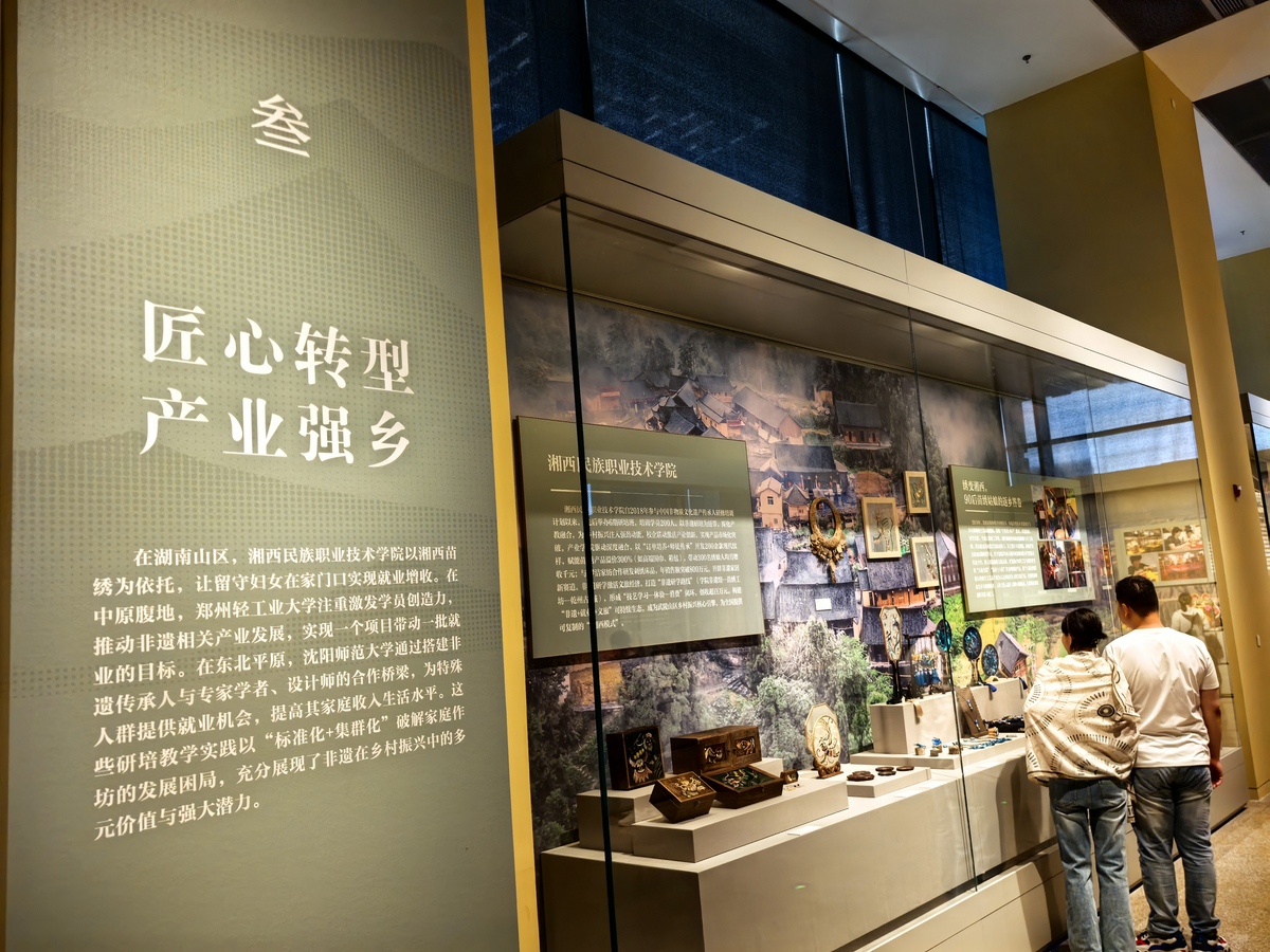 甘肃开设工艺美术专业的中专中职学校有哪些