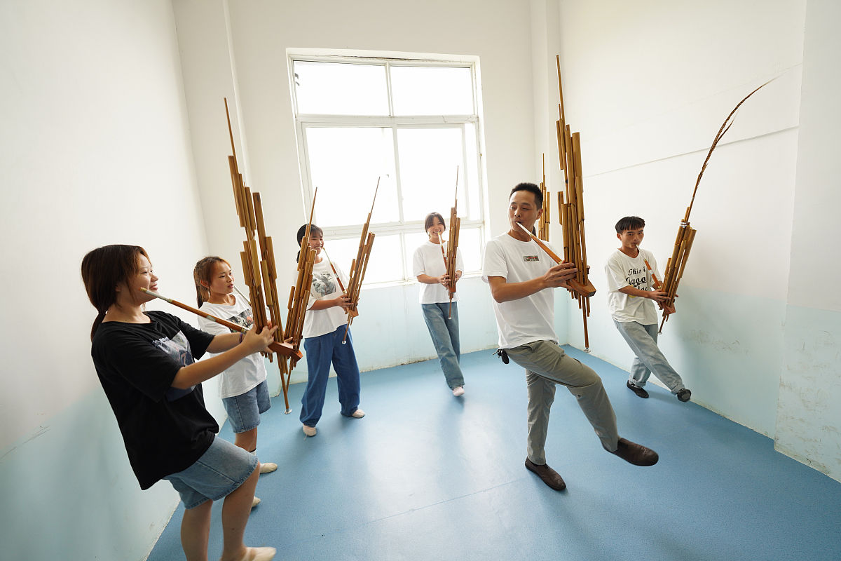 贵州商业学校：专业设置、教学质量及未来发展