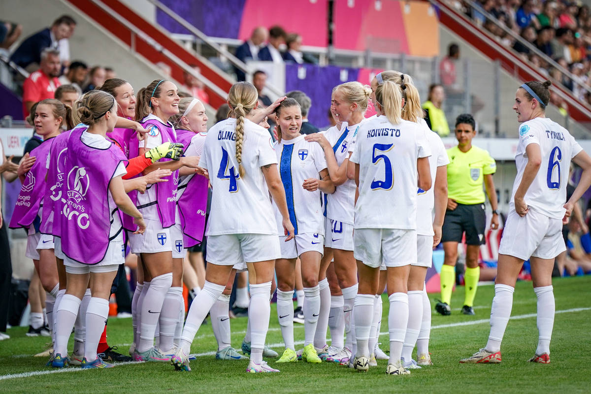 里昂女足:欧洲女子足球霸主,实力不容小觑 里昂女足:欧洲女子足球霸主,实力不容小觑