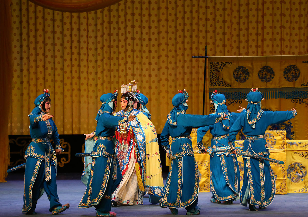 成都市文化艺术学校招生办联系电话地址