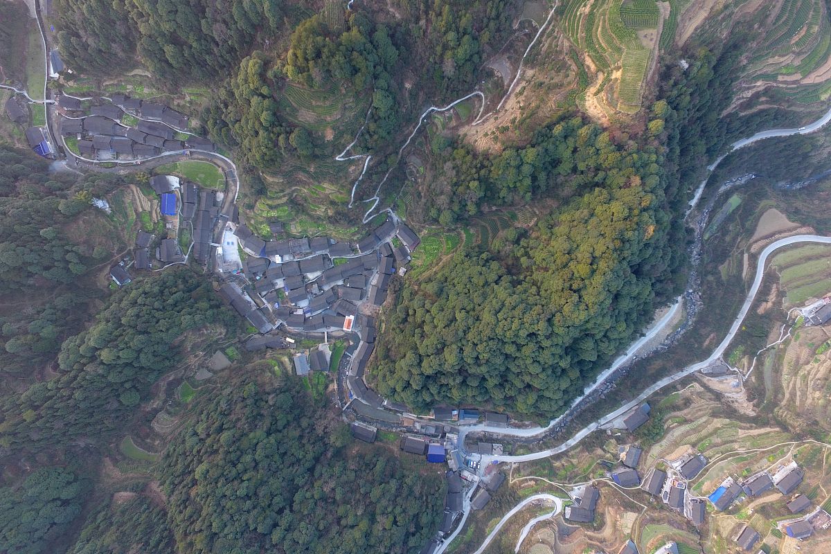 城口县燕子河镇开州南门有多远帮我用200字详细描述