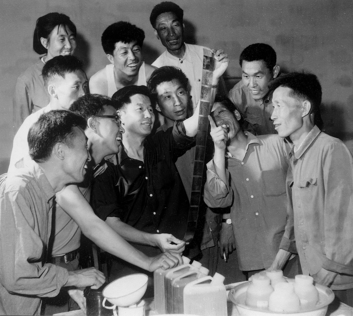 知识青年上山下乡运动：历史反思与人生感悟