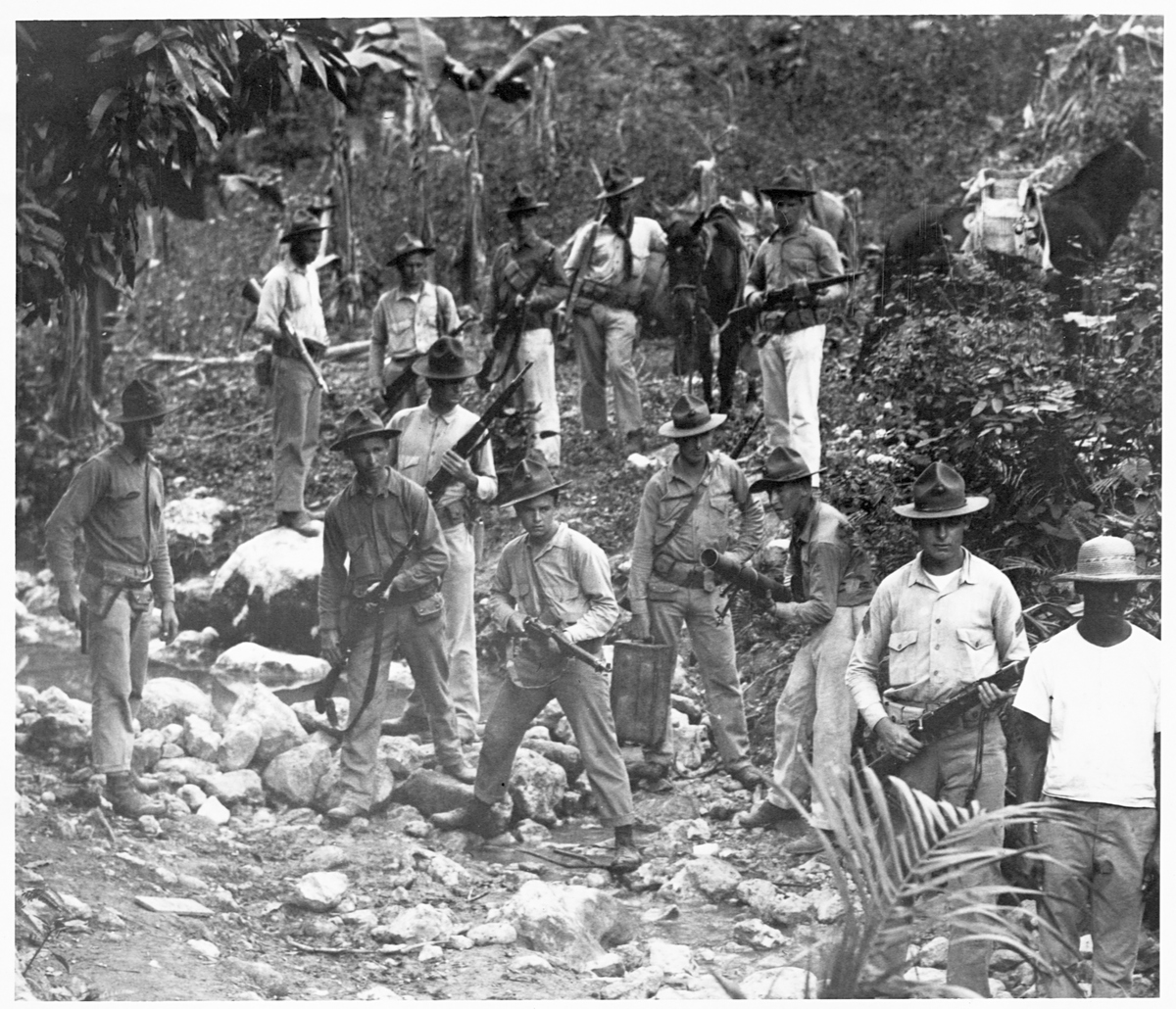 详细一点的历史类微头条内容不少于